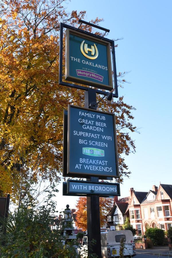 Oaklands By Greene King Inns เชสเตอร์ ภายนอก รูปภาพ